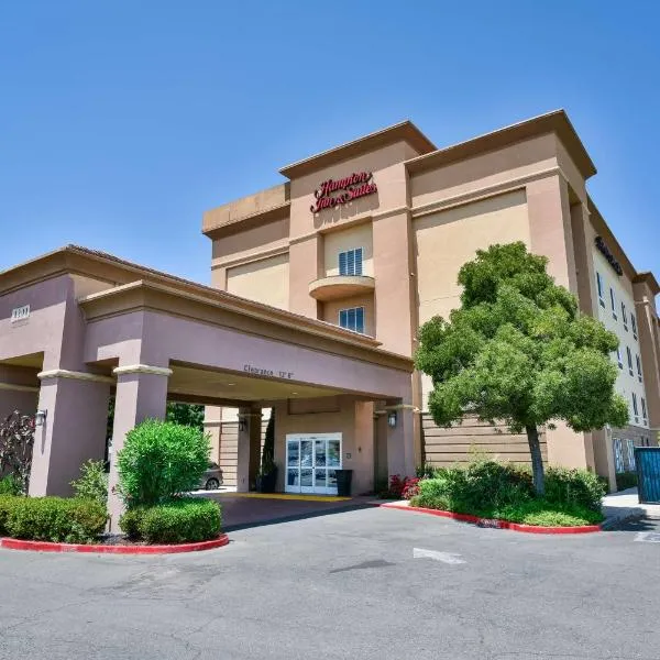Hampton Inn & Suites Pittsburg, hotel v destinaci Pittsburg