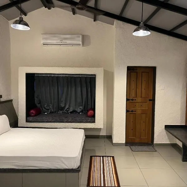 Parnakuti Cottage, hotel in Trimbak