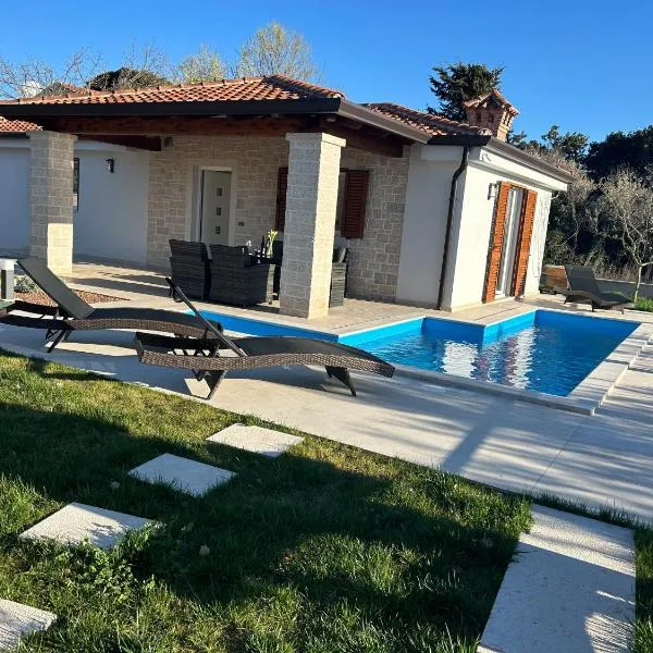 Vila Milanezi, khách sạn ở Višnjan