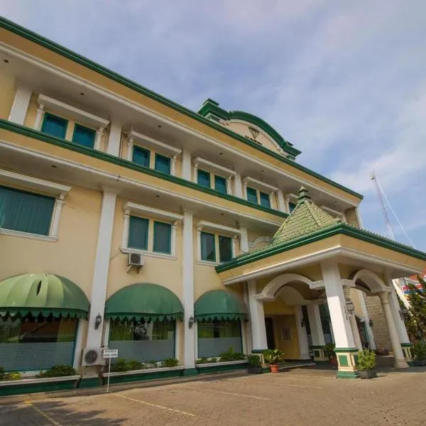 Permata Hijau, hotel in Cirebon