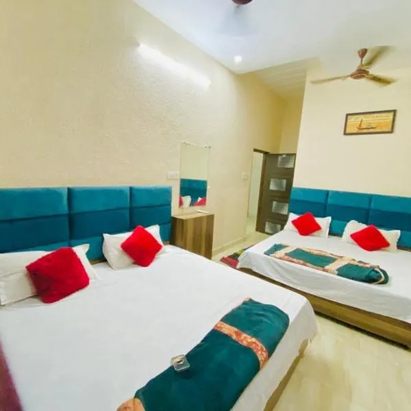 Arora classic guest house, hotel ad Amritsar