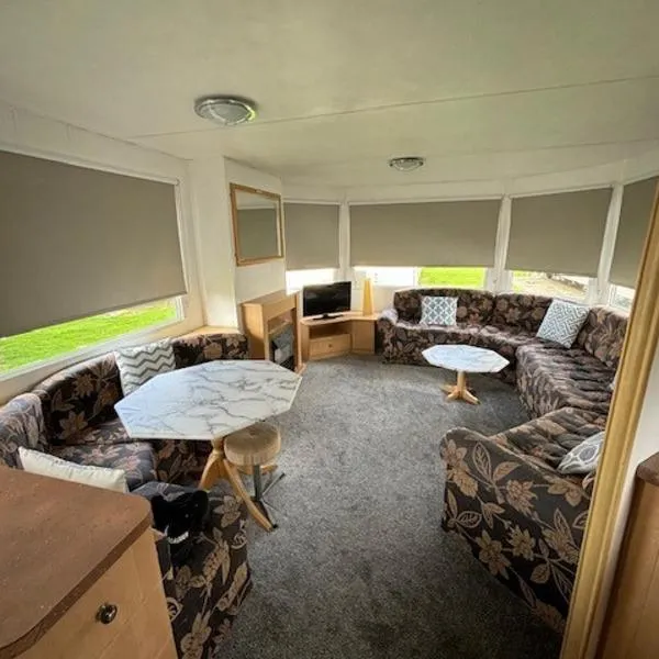 Summer Breeze - Family Holiday home in Camber Sands, hotel v destinaci Camber