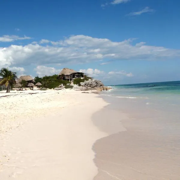 Punta Piedra Beach Posada, hotel in Tulum