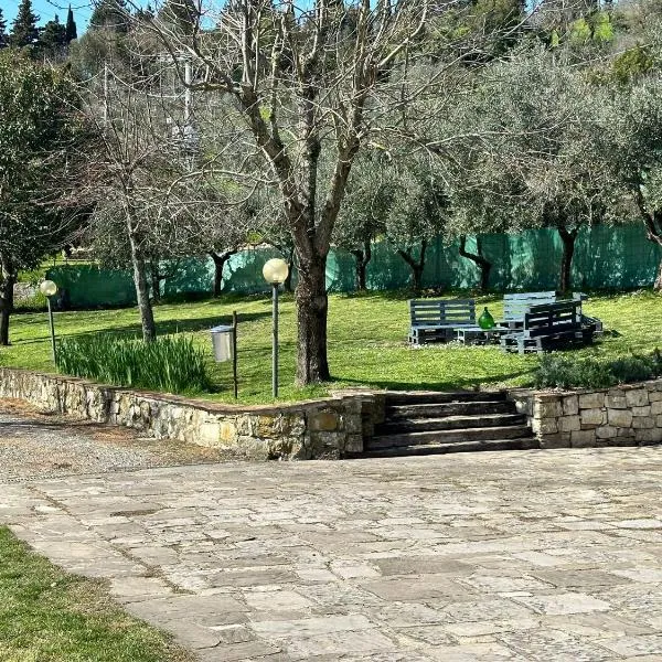 Agriturismo Tassinaia, отель в городе Понтассьеве