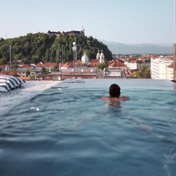 NEU RESIDENCES smart stay, hotel v Lublani