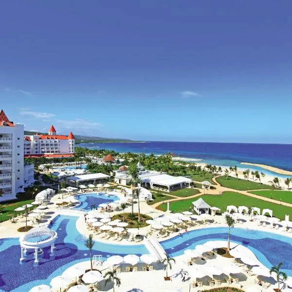 Bahia Principe Luxury Runaway Bay - Adults Only All Inclusive, hotel v destinaci Runaway Bay