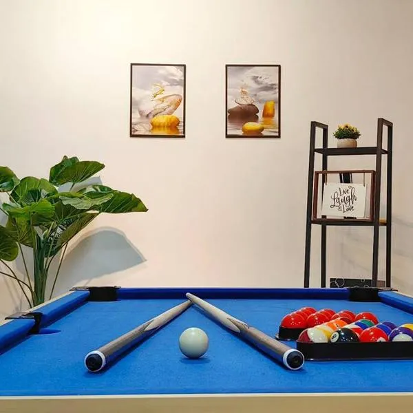 15-19Pax SemiD Near Highwy W/Pool Table&Karaoke, hotel v destinaci Ipoh