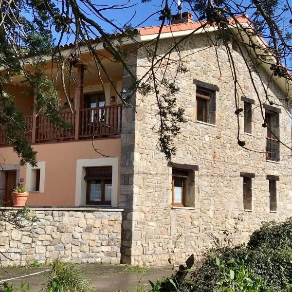 La Xana del Profundu, hotel v destinaci Villaviciosa