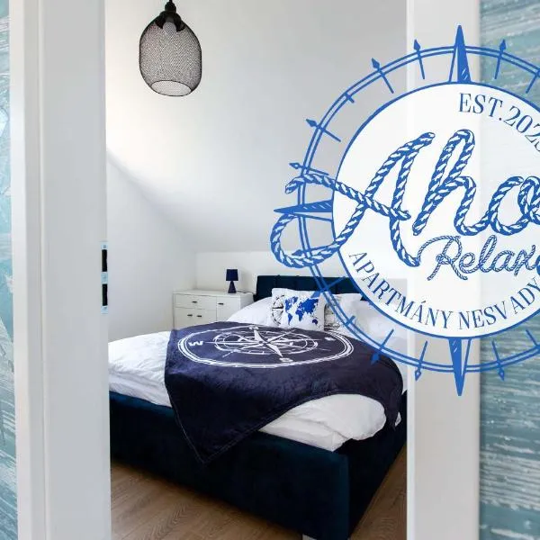 Ahoy Relax Apartmany Nesvady, hotell i Kolárovo