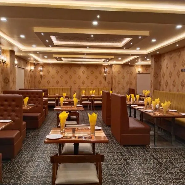Hotel Windsor Plaza photo 2