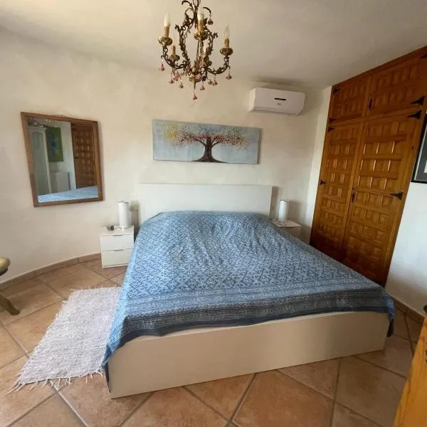Apartment - 2 Bedrooms - Kitchen - Shared Pool - View, hotel in Pego