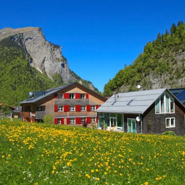Alpen Hotel Post, hotel in Au im Bregenzerwald