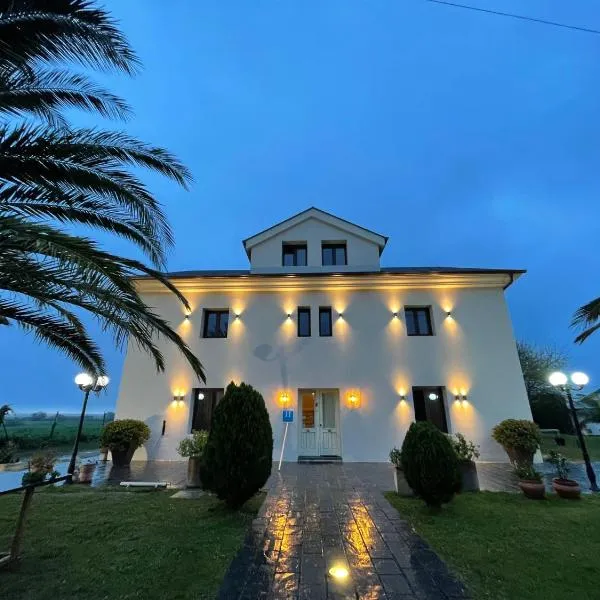 Hotel Mi Norte, hotel v destinaci Ribadeo