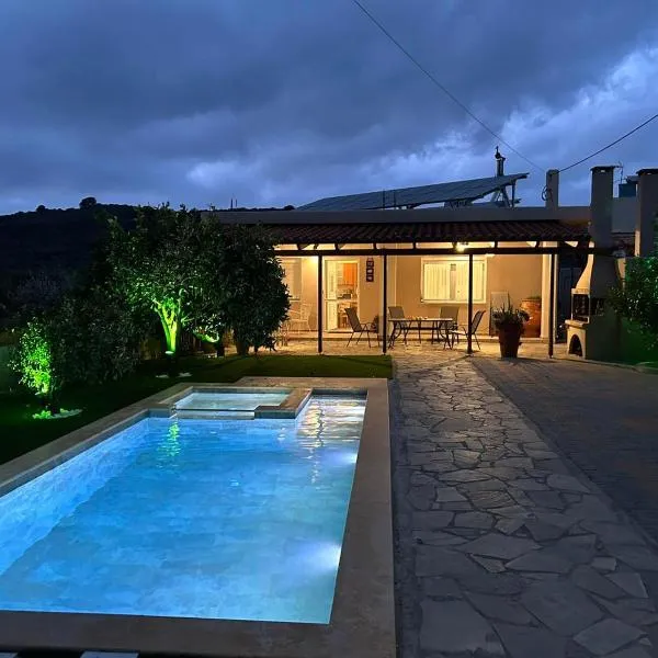 Marios house, hotel in Émbaros