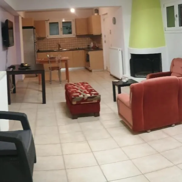 Sophia apartment, hotel in Dhrépanon