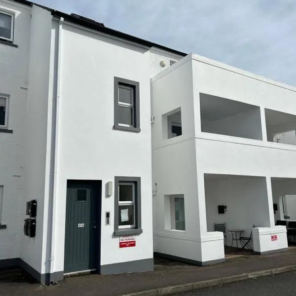 Seaside Marine First Floor Apartment, Hotel in Ballycastle