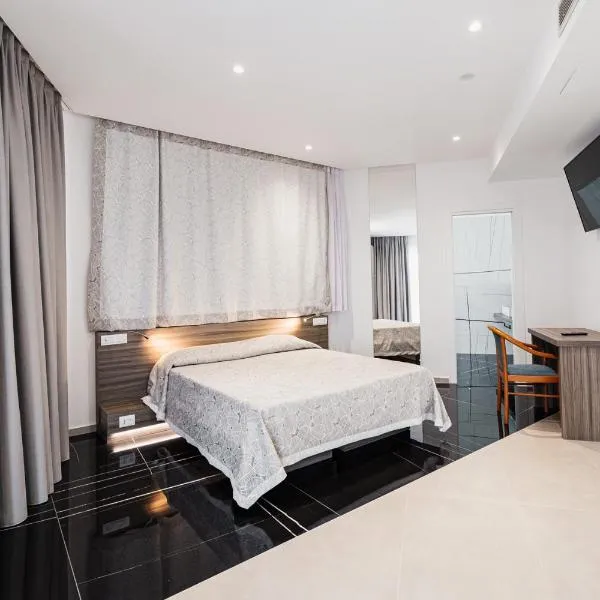 Hotel Nuova Grottella – hotel w mieście Copertino