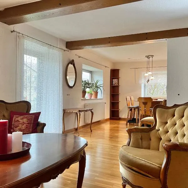 Privathaus Sieglinde, hotel v destinaci Nußdorf