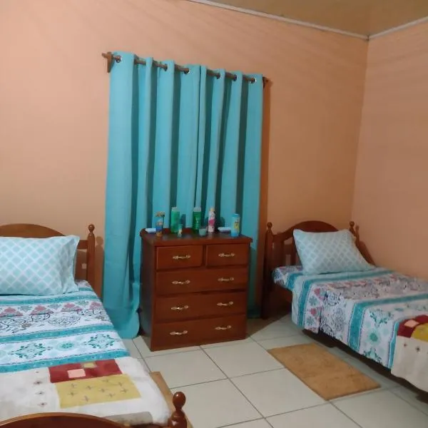 Tessa's Inn, hotel v destinaci Arima
