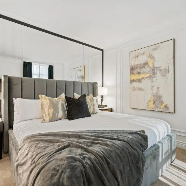 Elegant & Luxury 2 Bed Suite Close to Convention Centre, hotel v destinaci Vancouver