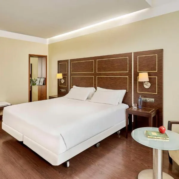 NH Gran Hotel Casino de Extremadura, hotel v destinaci Badajoz