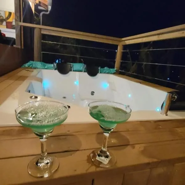 Mayka cabañas con JACUZZI, hotel v destinaci Guatapé