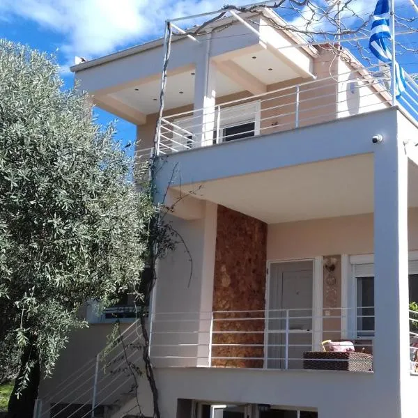 SUN GARDEN, hotel in Skala Sotiros