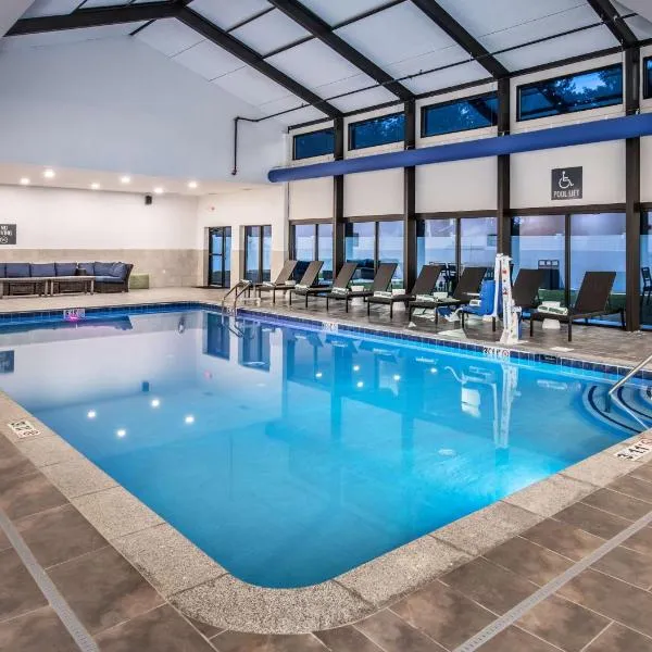 DoubleTree by Hilton Monroe Township Cranbury, hotel v destinaci Rossmoor