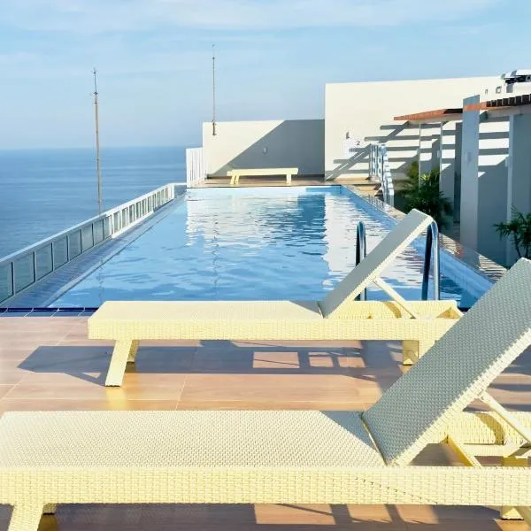 Joansa Luxury Beachfront Apartment, hotel v destinaci Uswetakeiyawa
