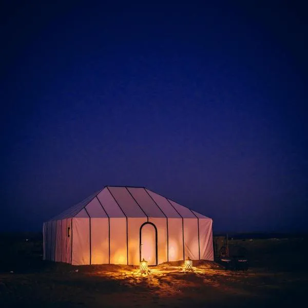 Mhamid Sahara Camp - Mhamid El Ghizlane, hotell sihtkohas Mhamid