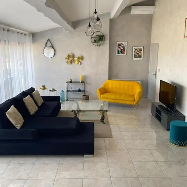 Appartement spacieux – hotel w mieście Cases-de-Pène