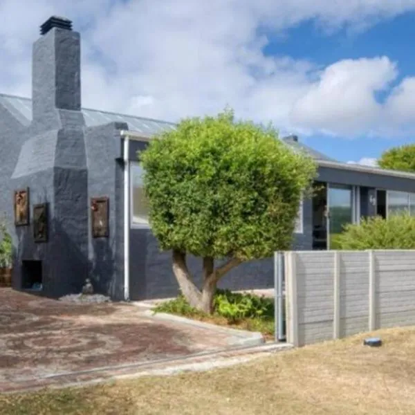 Idyllic seaside escape, Hotel in De Kelders