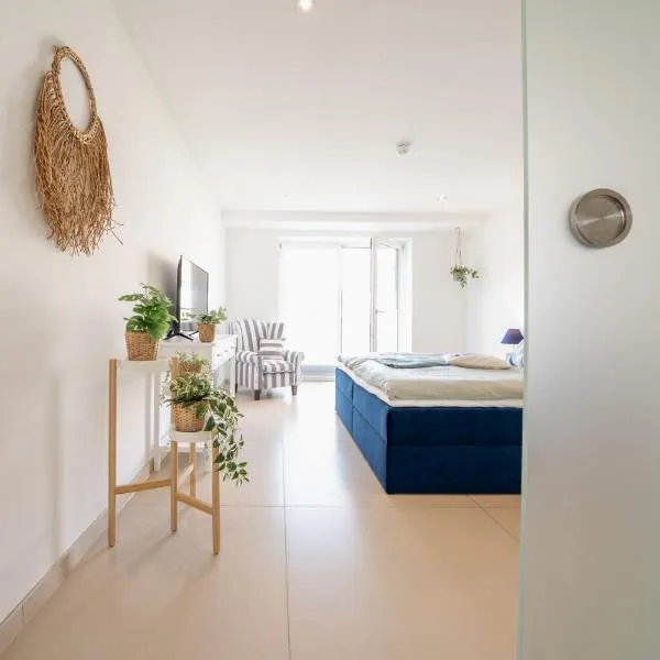 App 14 Entspannen im Wellengang!, hotel v destinácii Dranske