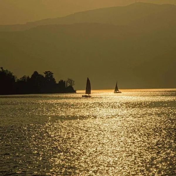 Little Suite Near Lake Maggiore, hotel in Verbania