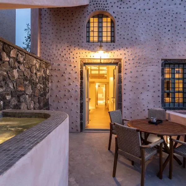 Frescoes Luxury Suites By KB Hospitality, hotel a Mesariá
