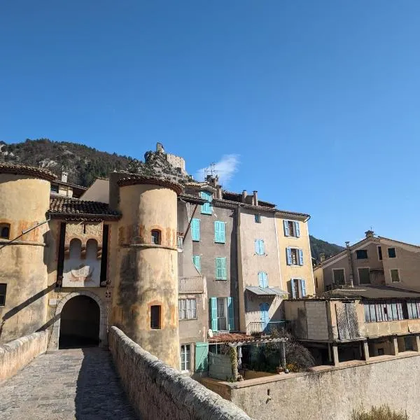 Duplex "La belle vue ", hotel v destinaci Entrevaux