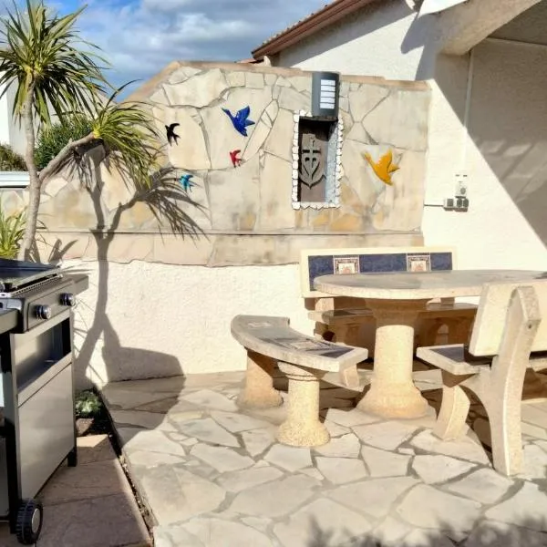Maison 4 à 6 pers Quartier calme Tout confort, hotel v destinácii Aigues-Mortes