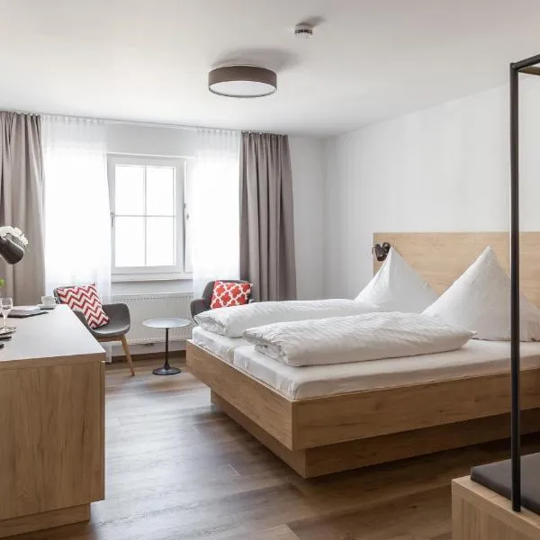 Gasthof Zum Roten Haus, Hotel in Andelfingen