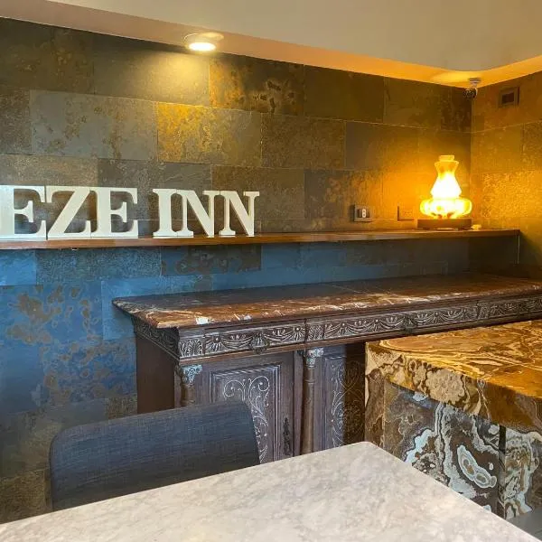 EZE Inn Boutique Hotel, hotell i Ezeiza