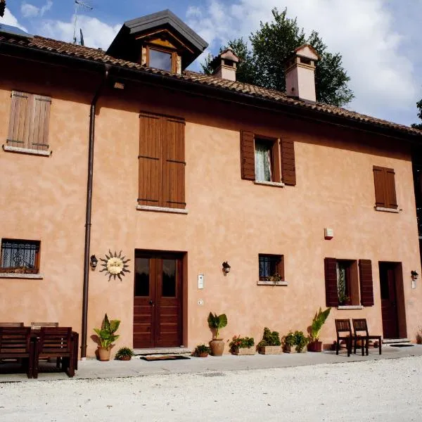 B&B Al Sole Di Cavessago, hotel a Belluno