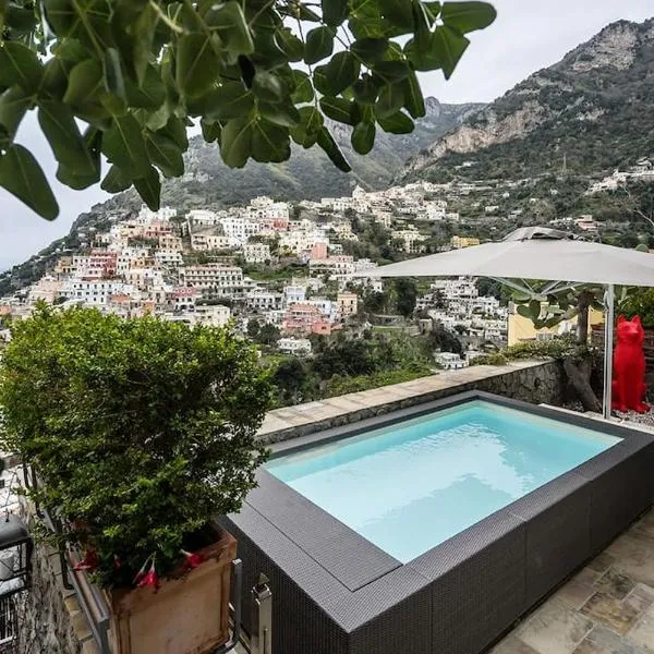 La casa di luna Amazing view for up to 5 people: Positano'da bir otel