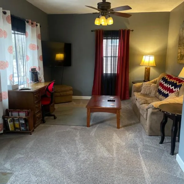 Dartt's Park Flat、オワトナのホテル