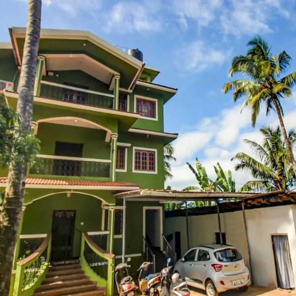 Super OYO Pradeep Guest House Near Baga Beach, hôtel à Baga