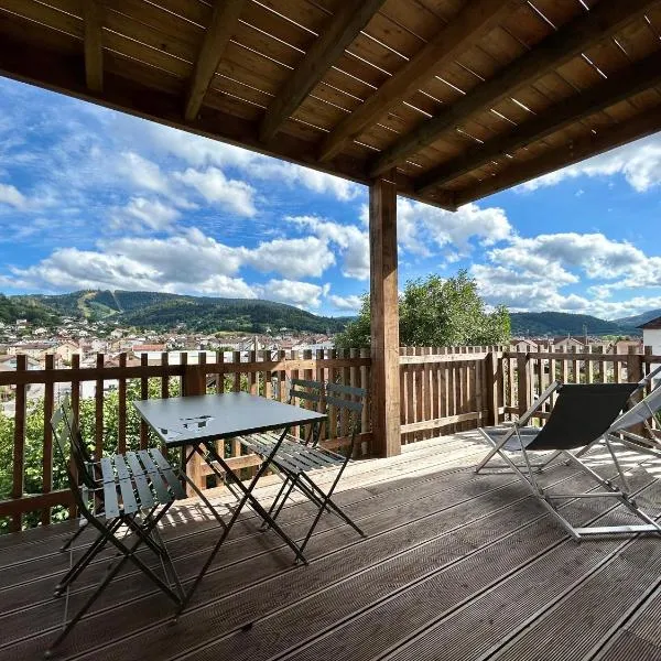 K1, appartement avec grande terrasse et vue pistes, hotel in Vienville