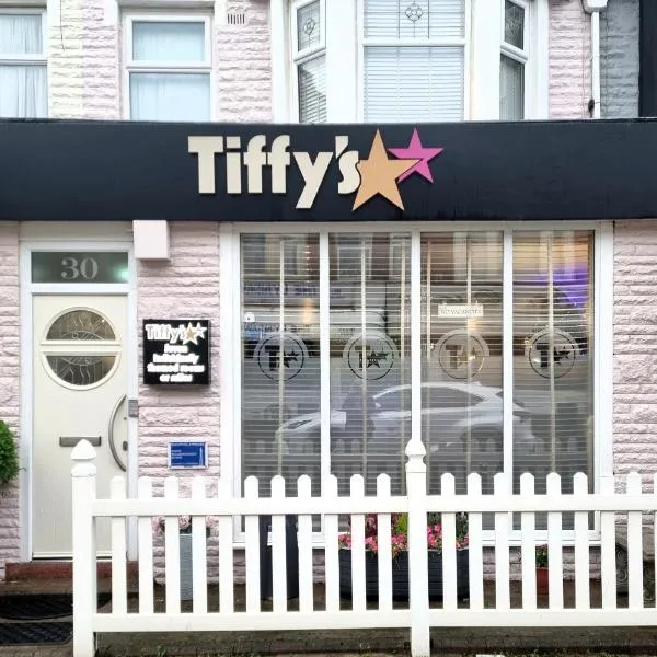 Tiffy's Place, khách sạn ở Blackpool