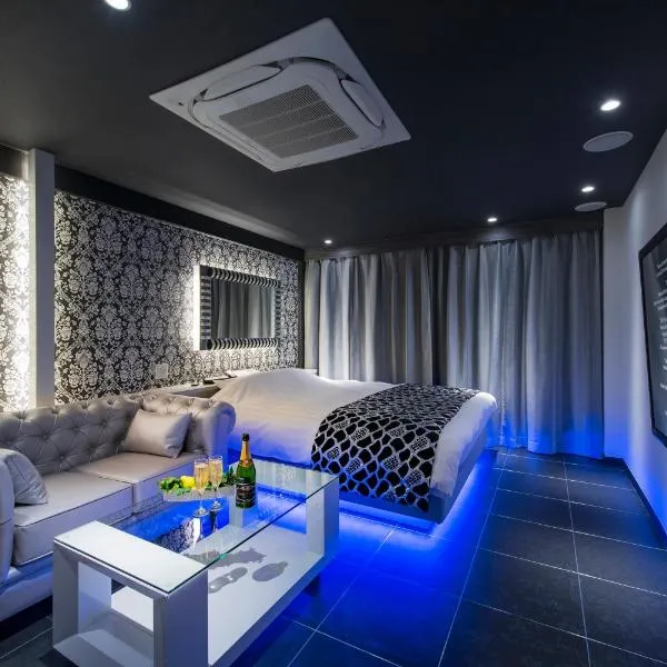 HOTEL COSTA RESORT Omiya: Saitama şehrinde bir otel