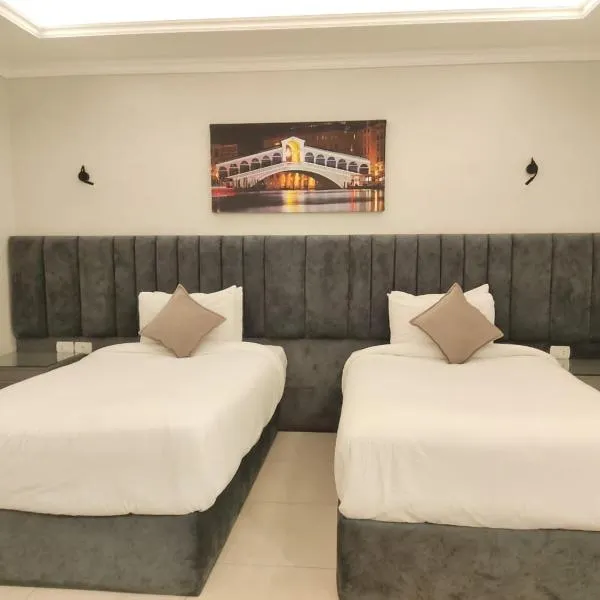 Grand Plaza Sheikh Zayed, hotel v destinaci Kafr Abū ʼumaydah