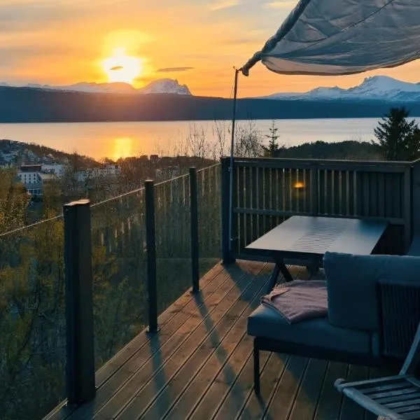 Narvik Mountain Homes Sunset View and Sauna, hotel in Narvik