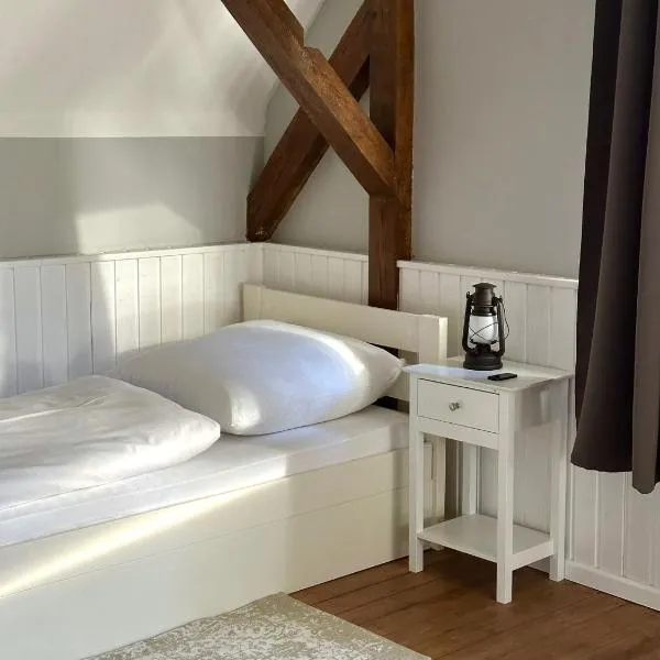 Rustic Charm - Cottage by Comfort Housing, hotel v destinaci Kolonie Neudöberitz