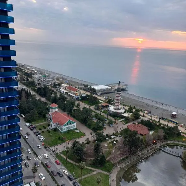 Orbi City sea view: Angisa şehrinde bir otel